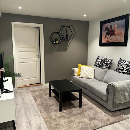 Home For Your Trip 10 Minutes From Oslo Airport With Free Parking Klofta Zewnętrze zdjęcie